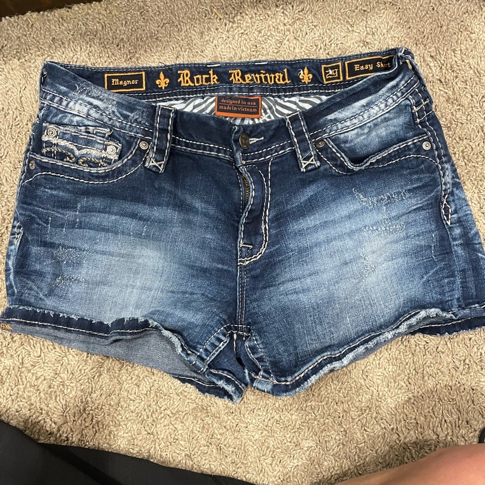 Rock Revival shorts